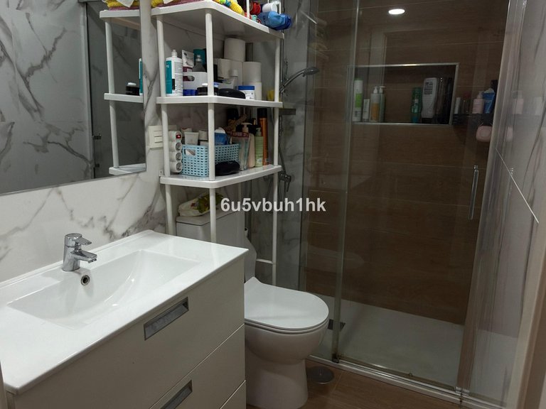 Villa for Sale in Málaga, Malaga 5
