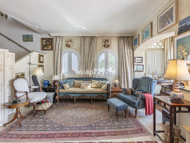 Villa for Sale in La Quinta, Malaga 10