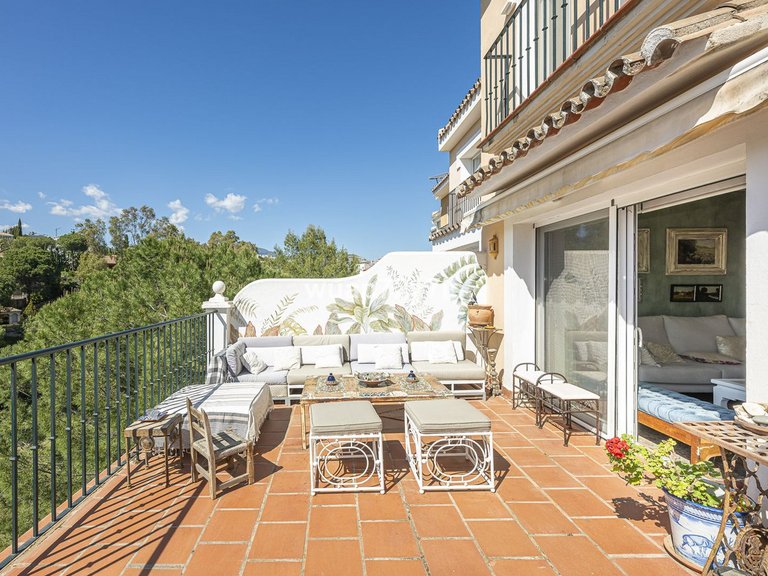 Villa for Sale in La Quinta, Malaga 19