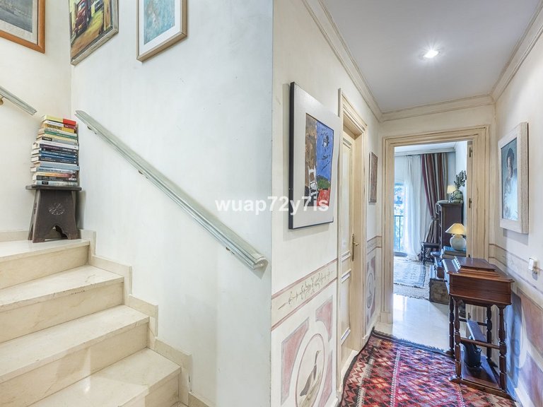 Villa for Sale in La Quinta, Malaga 48