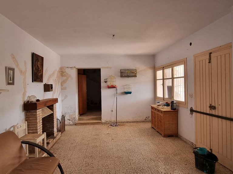 Villa for Sale in Estepona, Malaga 2