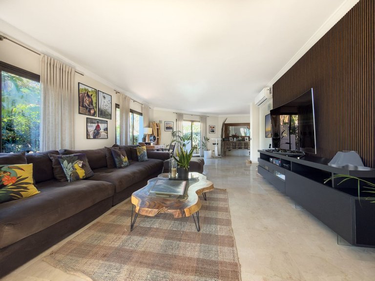 Apartment for Sale in Elviria, Malaga 13