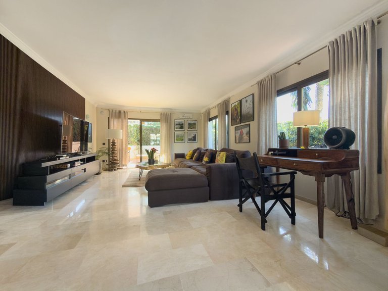 Apartment for Sale in Elviria, Malaga 17