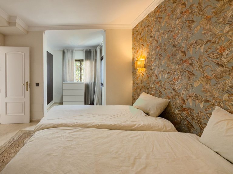 Apartment for Sale in Elviria, Malaga 23