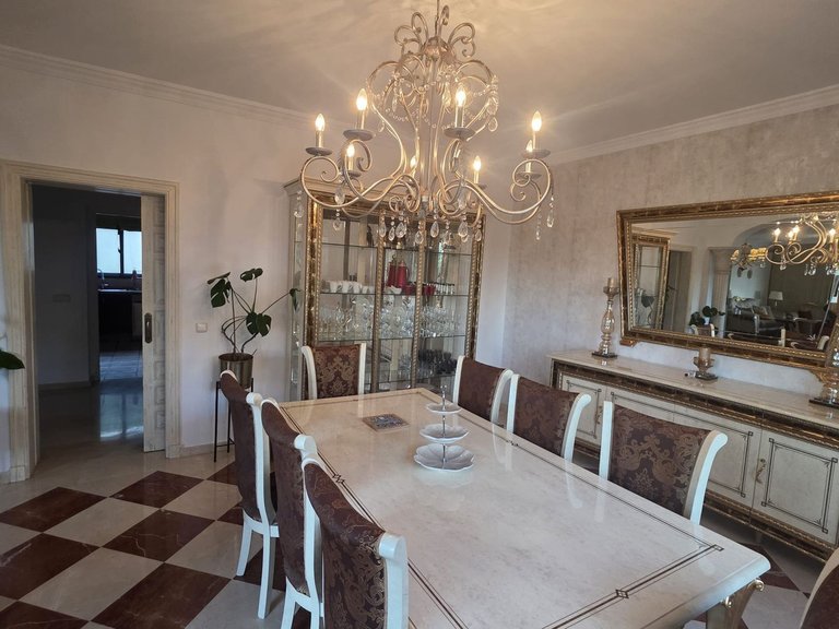 Villa for Sale in El Paraiso, Malaga 16