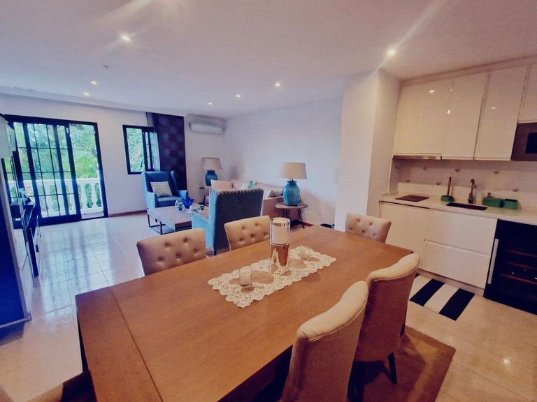 Villa for Sale in El Paraiso, Malaga 17