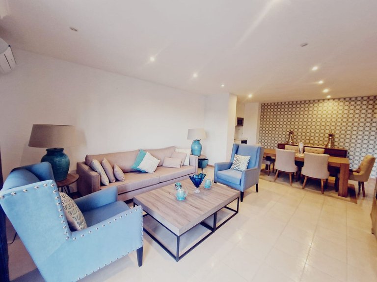 Villa for Sale in El Paraiso, Malaga 18
