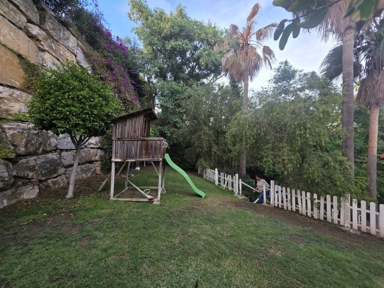Villa for Sale in El Paraiso, Malaga 9