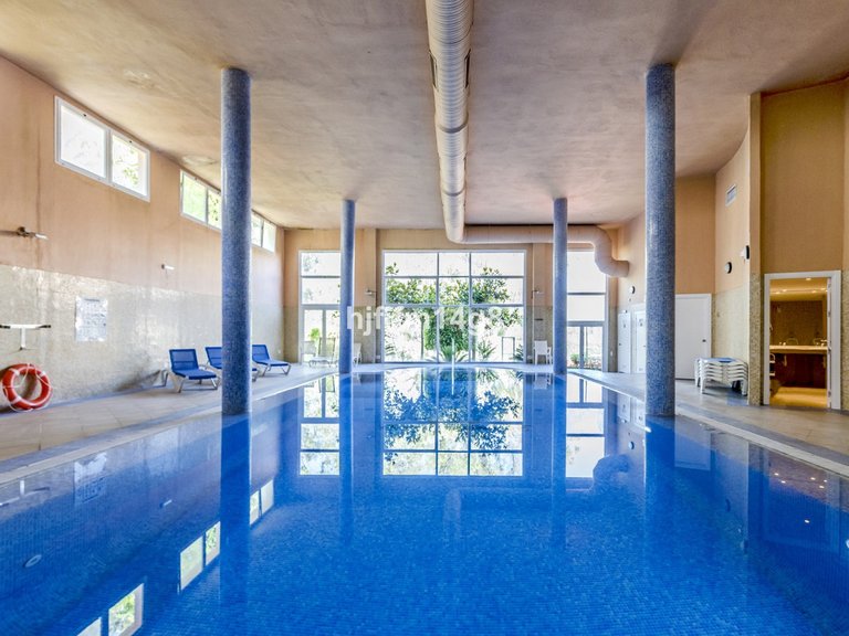Apartment for Sale in Nueva Andalucía, Malaga 15