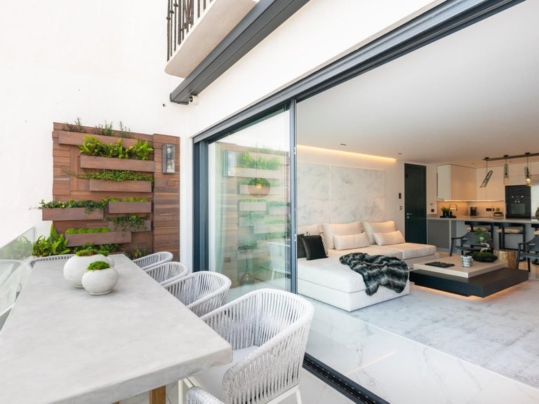 Apartment for Sale in Costa del Sol, Puerto Banús, Malaga 12