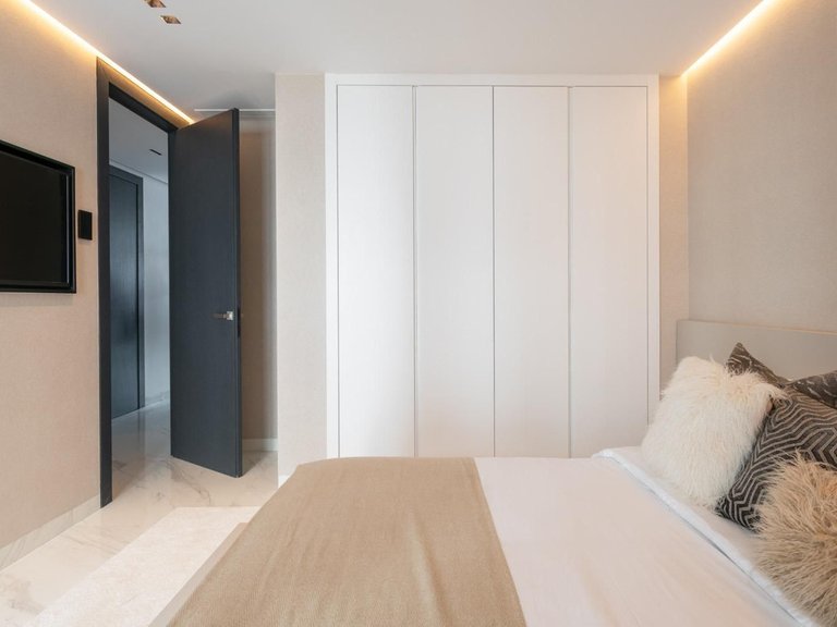 Apartment for Sale in Costa del Sol, Puerto Banús, Malaga 21