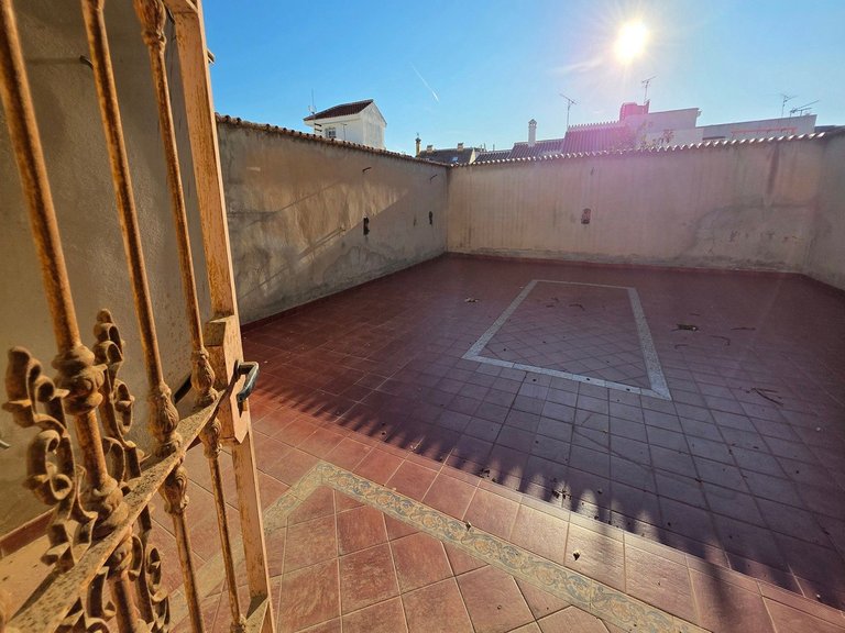 Villa for Sale in Fuengirola, Malaga 3