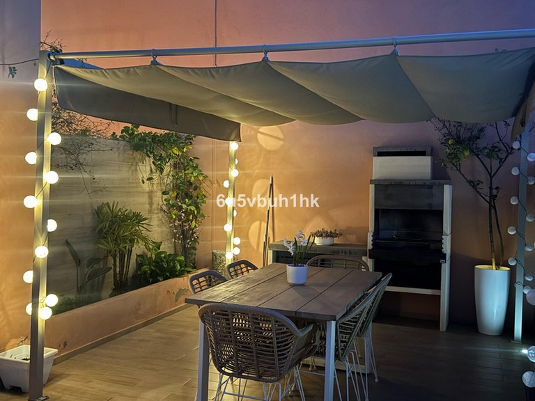 Villa for Sale in Benalmadena Pueblo, Malaga 11