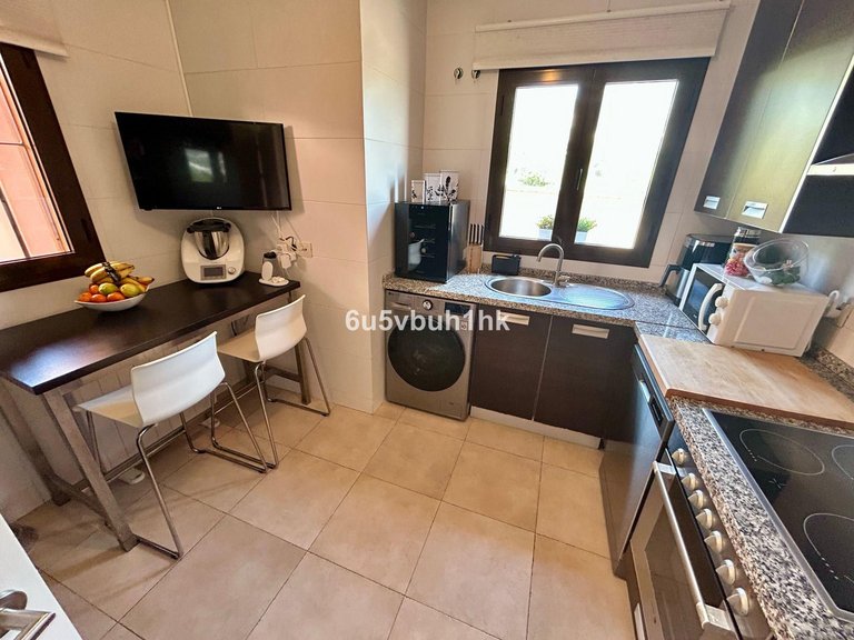 Villa for Sale in Benalmadena Pueblo, Malaga 12