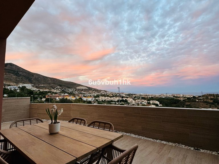 Villa for Sale in Benalmadena Pueblo, Malaga 15