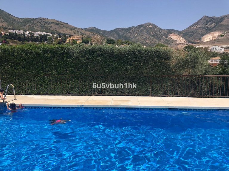 Villa for Sale in Benalmadena Pueblo, Malaga 28