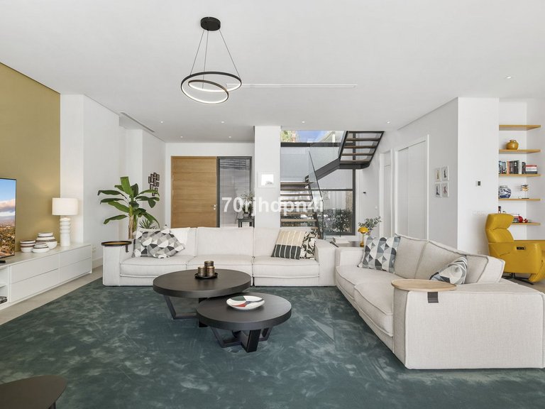 Villa for Sale in Marbella, Malaga 17