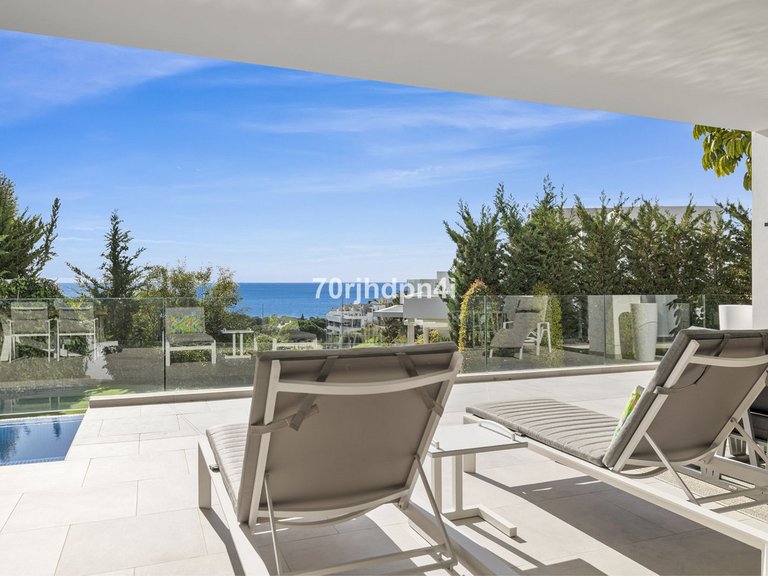 Villa for Sale in Marbella, Malaga 29