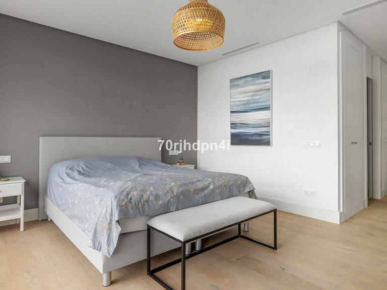 Villa for Sale in Marbella, Malaga 38