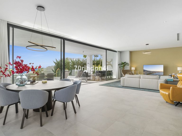 Villa for Sale in Marbella, Malaga 5