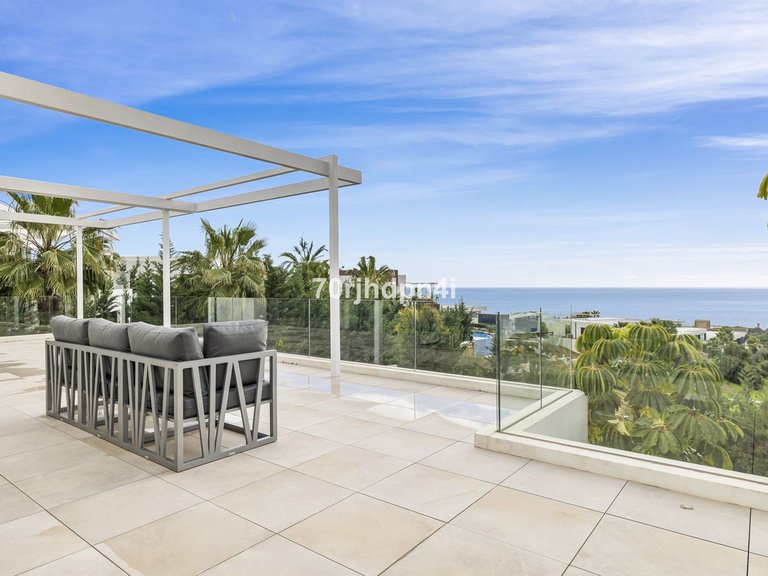 Villa for Sale in Marbella, Malaga 52