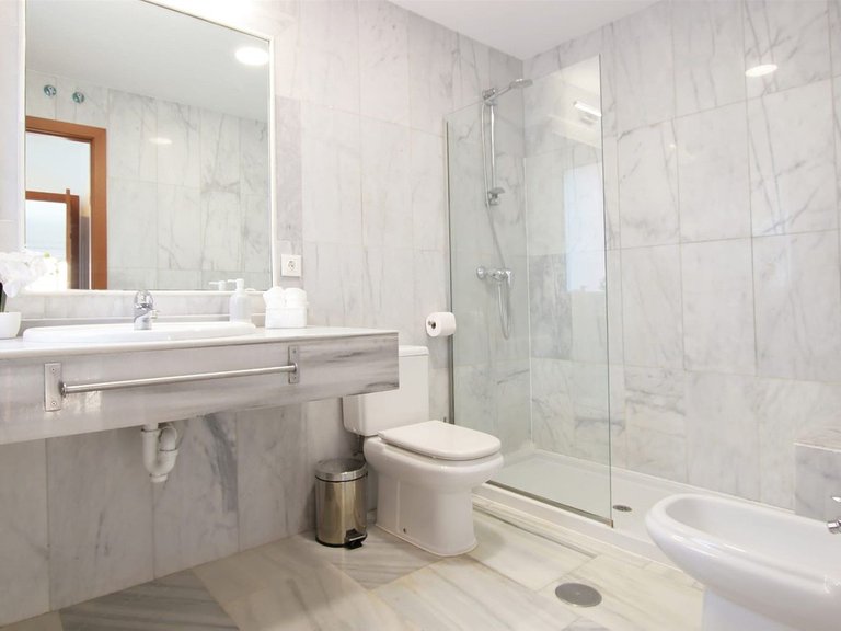Villa for Sale in Benahavís, Malaga 14
