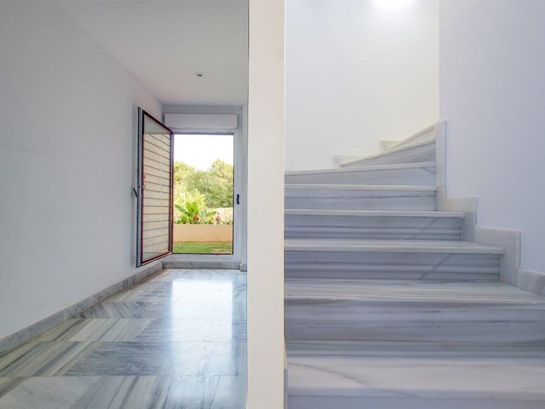 Villa for Sale in Benahavís, Malaga 17