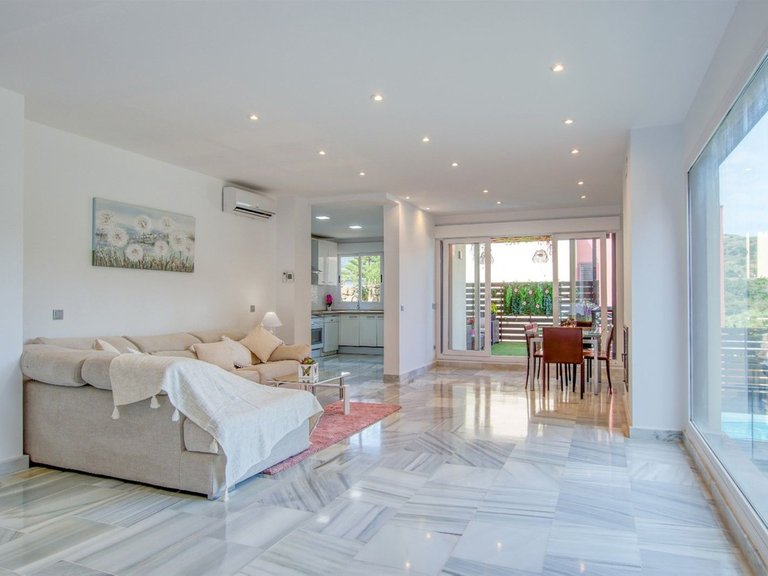 Villa for Sale in Benahavís, Malaga 5