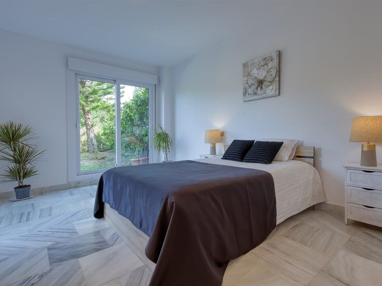 Villa for Sale in Benahavís, Malaga 9