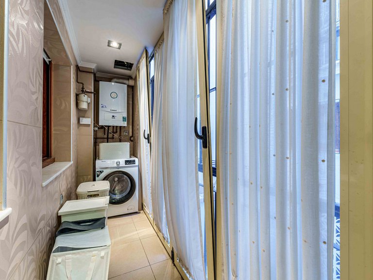 Apartment for Sale in Centro Histórico, Malaga 10