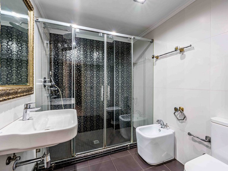 Apartment for Sale in Centro Histórico, Malaga 17