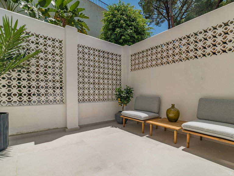 Apartment for Sale in La Quinta, Malaga 6