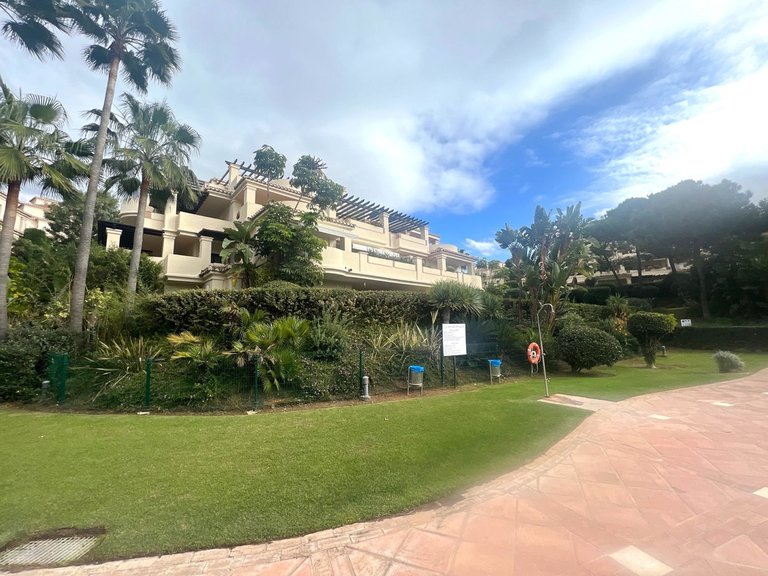 Apartment for Sale in Benahavís, Malaga 5