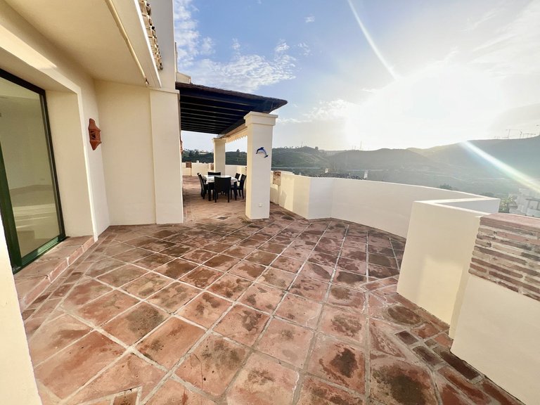 Apartment for Sale in Benahavís, Malaga 6
