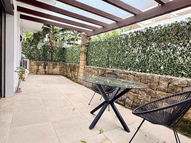 Apartment for Sale in The Golden Mile, Malaga 12
