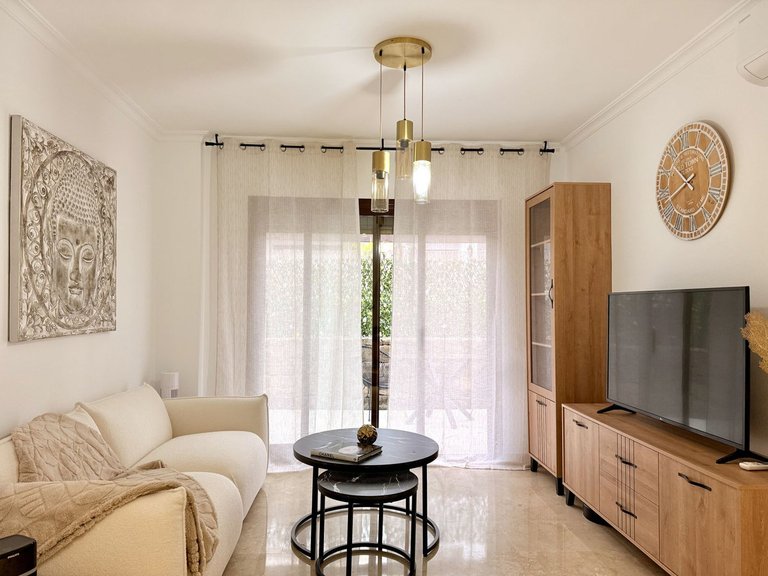 Apartment for Sale in The Golden Mile, Malaga 3
