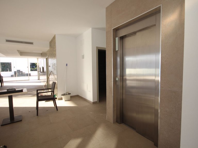 Villa for Sale in Elviria, Malaga 8