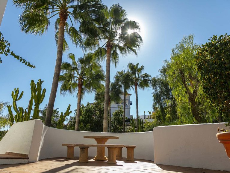 Apartment for Sale in Nueva Andalucía, Malaga 13