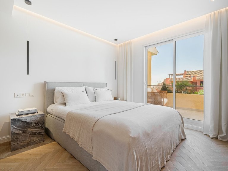 Apartment for Sale in Bel Air, Malaga 27