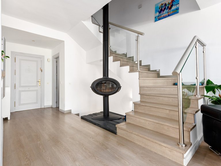 Villa for Sale in La Quinta, Malaga 15