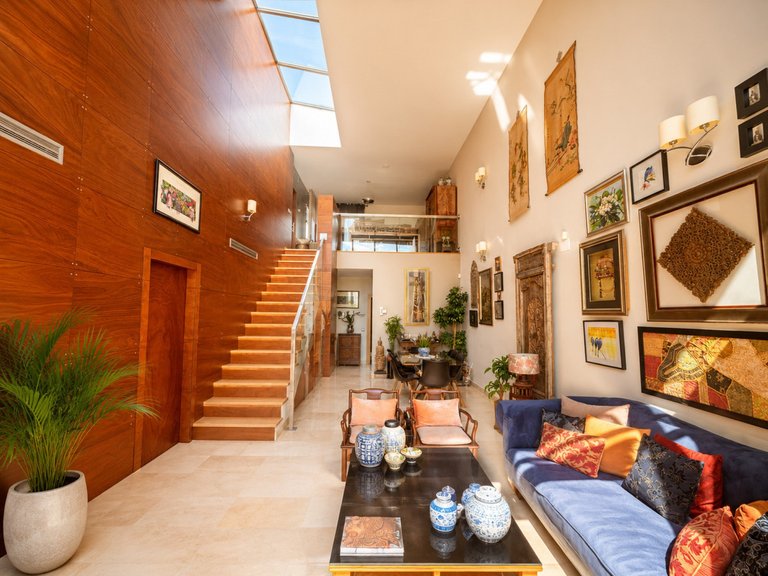 Villa for Sale in Benahavís, Malaga 1