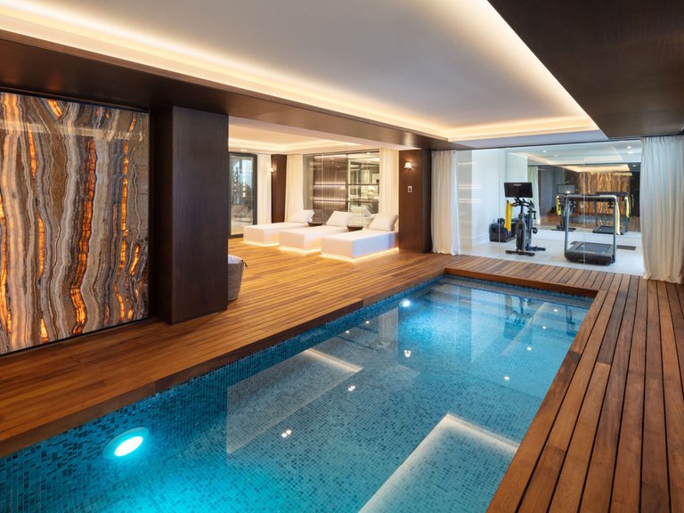 Villa for Sale in Nueva Andalucía, Malaga 32