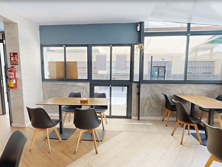 Commercial for Sale in Los Boliches, Malaga 4