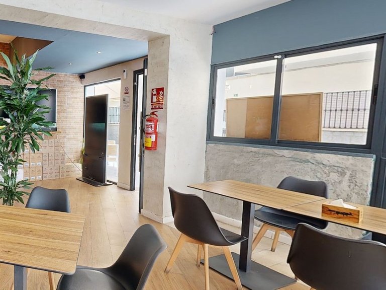Commercial for Sale in Los Boliches, Malaga 5