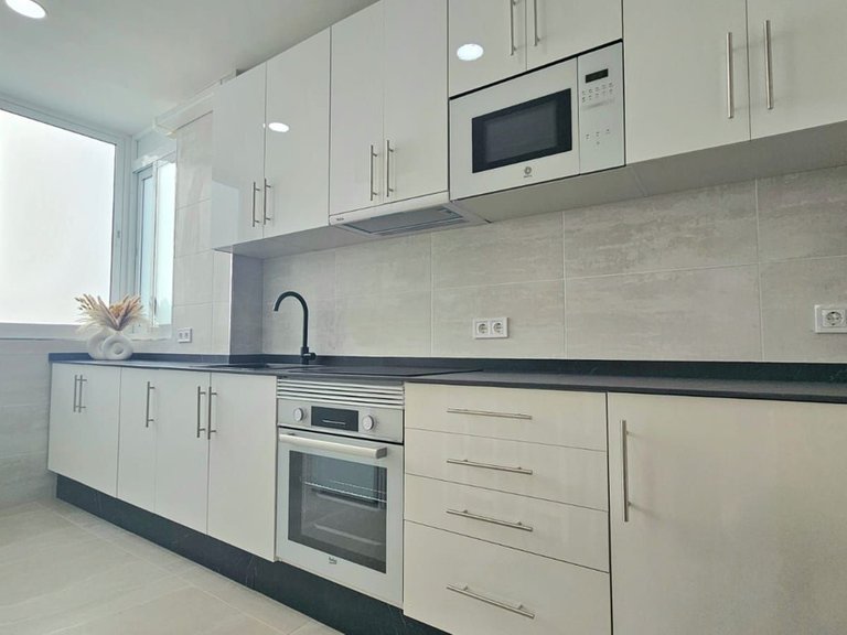 Apartment for Sale in Fuengirola, Malaga 14