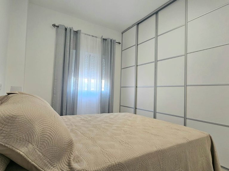 Apartment for Sale in Fuengirola, Malaga 20
