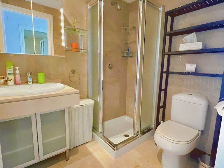 Apartment for Sale in La Duquesa, Malaga 13
