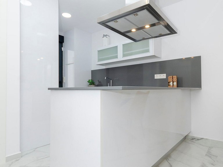Villa for Sale in Torrevieja, Alicante 9