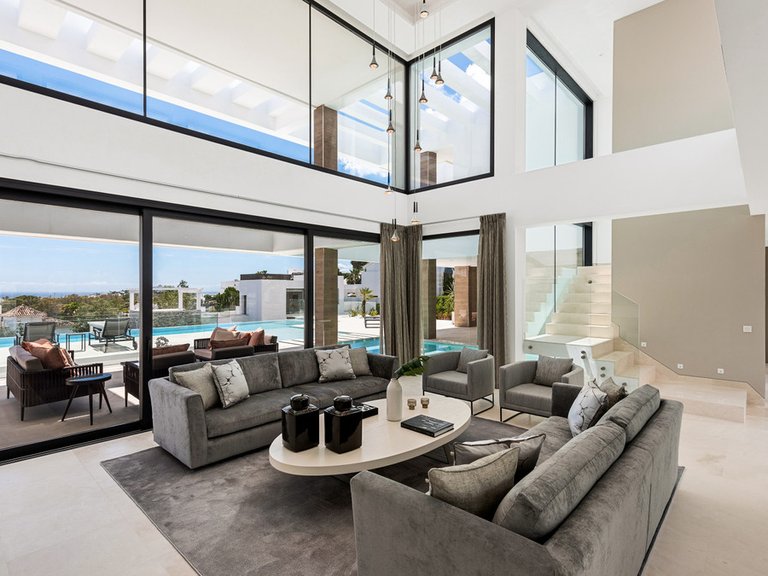 Villa for Sale in Benahavís, Malaga 3