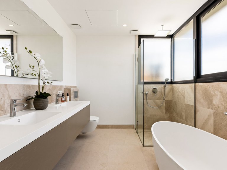 Villa for Sale in Benahavís, Malaga 32